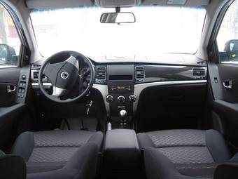 2012 SsangYong Actyon Pictures