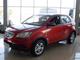 2012 SsangYong Actyon Pictures