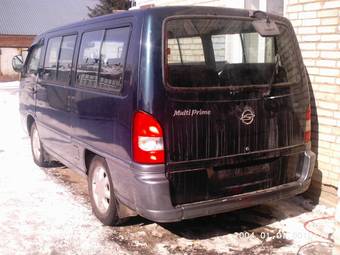 1997 SsangYong Istana Photos