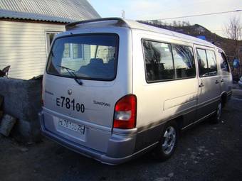 1998 SsangYong Istana Pictures