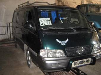 1999 SsangYong Istana Pictures