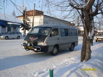 2001 SsangYong Istana