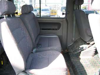 2003 SsangYong Istana Photos