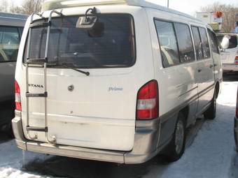 2003 SsangYong Istana Pictures
