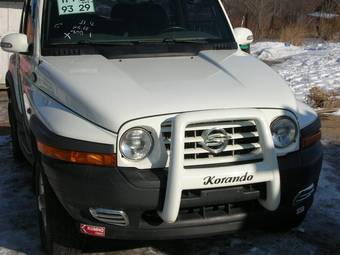 2002 SsangYong Korando Pictures