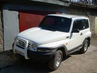 2002 SsangYong Korando Pictures