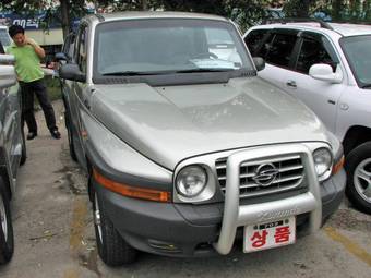 2002 SsangYong Korando Pictures