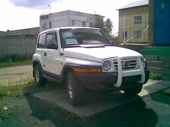 2002 SsangYong Korando Pictures