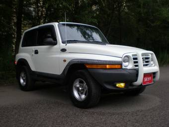 2002 SsangYong Korando Photos
