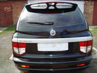 2005 SsangYong Kyron Pictures