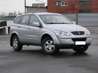 2010 SsangYong Kyron Photos