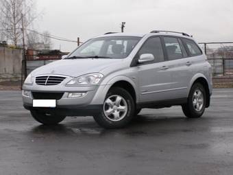 2010 SsangYong Kyron Pictures