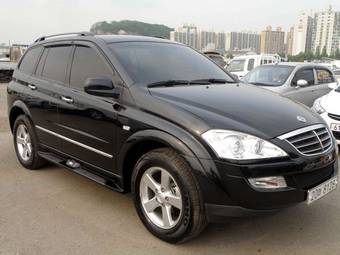 2010 SsangYong Kyron Pictures
