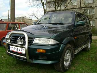 1997 SsangYong Musso Images
