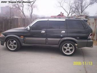 2002 SsangYong Musso Images