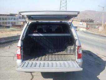 2004 SsangYong Musso Pictures