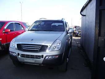 2002 SsangYong Rexton Photos