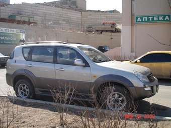 2002 SsangYong Rexton Photos