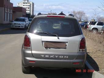 2002 SsangYong Rexton Photos