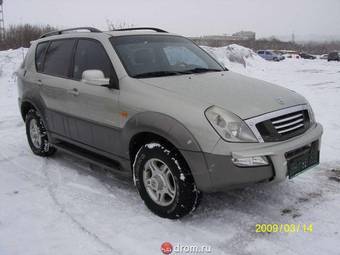 2002 SsangYong Rexton Photos