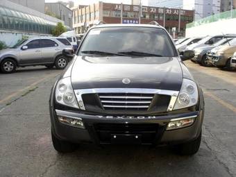 2002 SsangYong Rexton Pictures