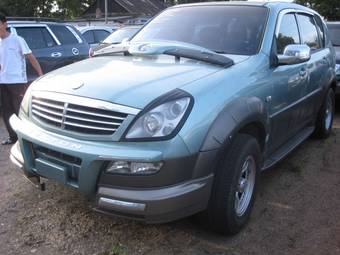 2002 SsangYong Rexton Photos