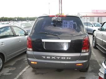 2002 SsangYong Rexton Photos