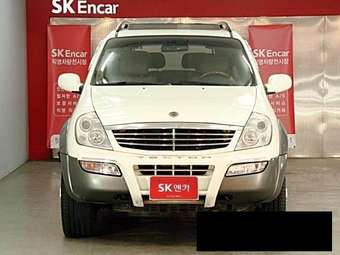 2003 SsangYong Rexton Photos