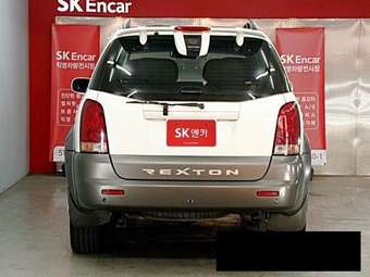 2003 SsangYong Rexton Pictures