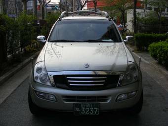 2003 SsangYong Rexton Photos