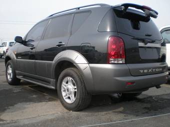 2003 SsangYong Rexton Photos