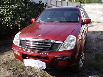 2003 SsangYong Rexton Photos