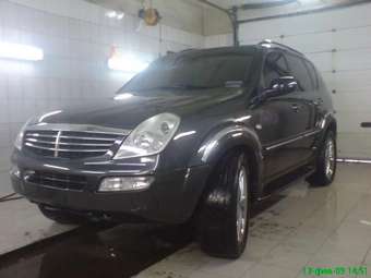 2004 SsangYong Rexton Photos