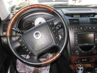 2004 SsangYong Rexton Photos