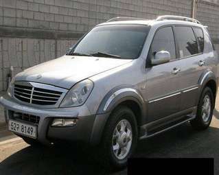 2004 SsangYong Rexton Pictures