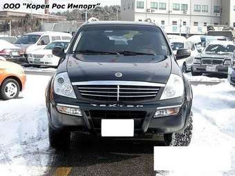 2004 SsangYong Rexton Photos