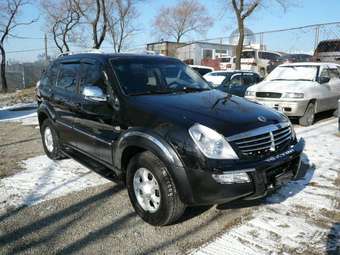 2004 SsangYong Rexton Pictures