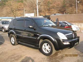 2004 SsangYong Rexton Pictures