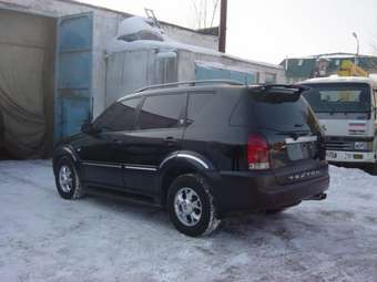 2004 SsangYong Rexton Photos