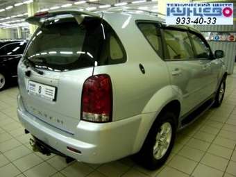 2004 SsangYong Rexton Photos