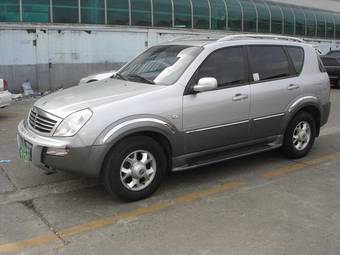 2004 SsangYong Rexton Photos