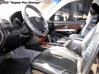 2004 SsangYong Rexton Photos