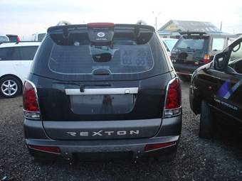 2004 SsangYong Rexton Images