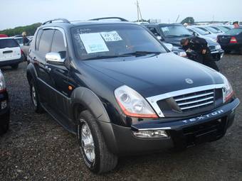 2004 SsangYong Rexton Pictures