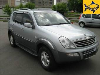 2004 SsangYong Rexton Photos