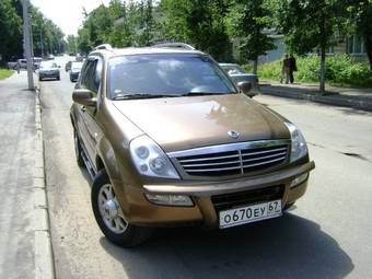 2004 SsangYong Rexton Photos