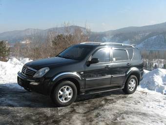 2004 SsangYong Rexton Photos