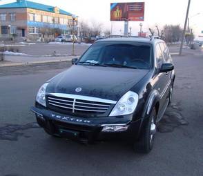 2005 SsangYong Rexton Photos