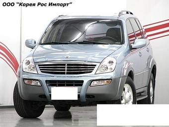 2005 SsangYong Rexton Photos