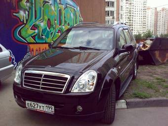 2009 SsangYong Rexton Photos